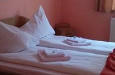 Kétágyas szoba (pótágyazható)